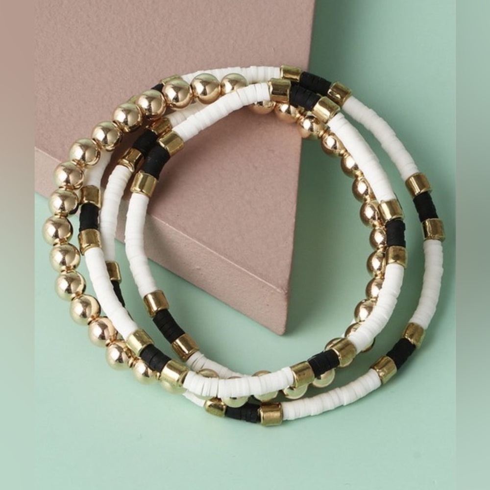 White and Black Disc bracelet